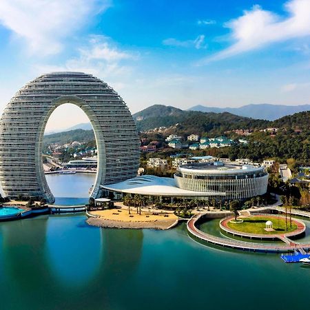 Sheraton Huzhou Taihu Lake Hot Spring Resort & Spa Dış mekan fotoğraf